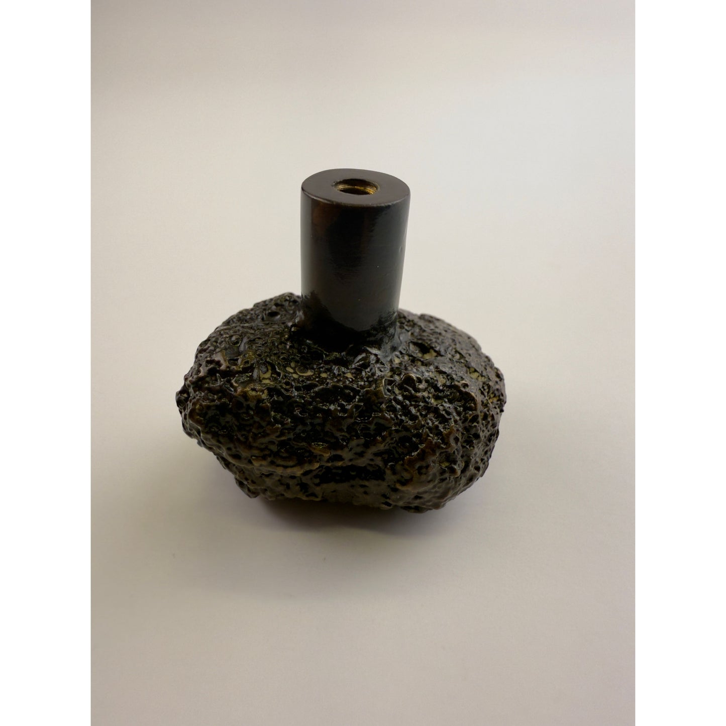 Round Pāhoehoe Knob