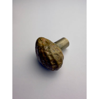 Single Peanut Knob