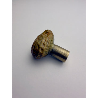 Single Peanut Knob