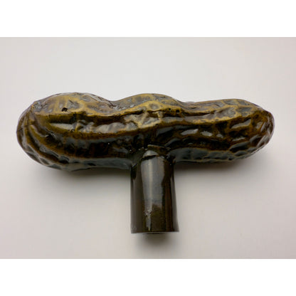 Triple Peanut Knob
