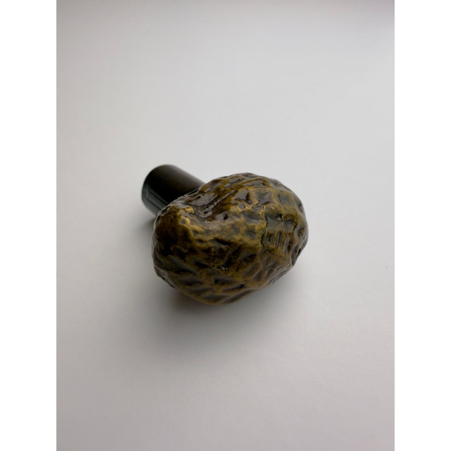 Single Peanut Knob