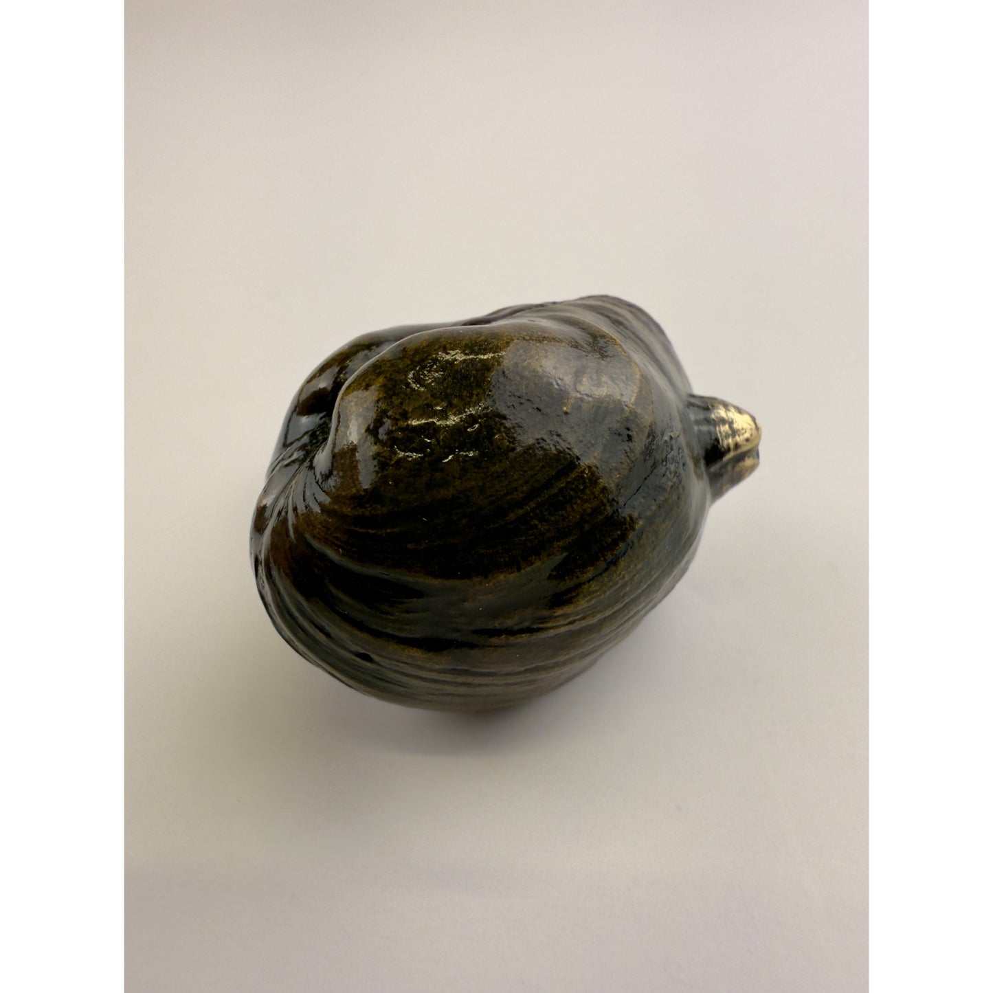 Littleneck Clam With Barnacles Pull